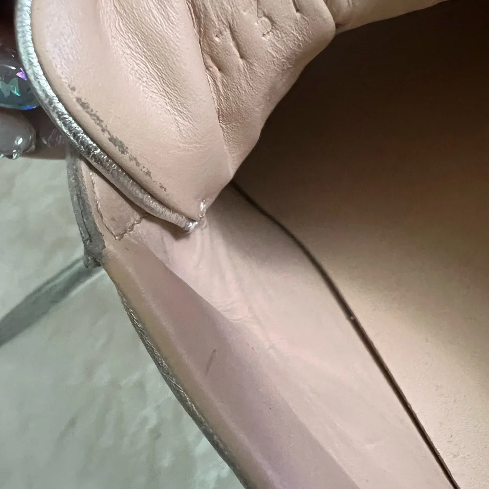 • Authenticity Guarantee
Gucci Ace Embroidered Men's Sneaker Silver Dragon shoes - Picture 15 of 16
